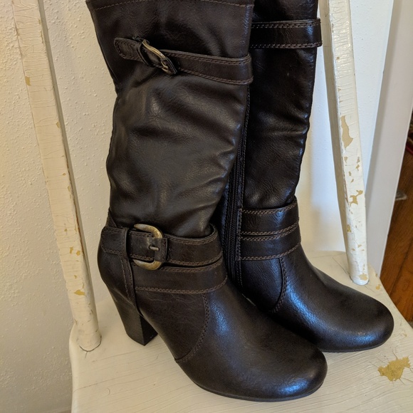 Relativity Shoes - Relativity Dark Brown Calf High Boots NWOT